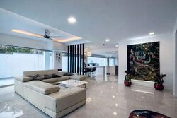 Straits Gardens (D27), Terrace #576802361